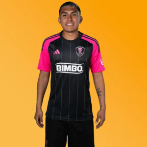 camiseta-real-titan